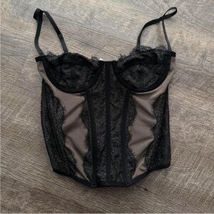 Elegant Black Lace Bustier